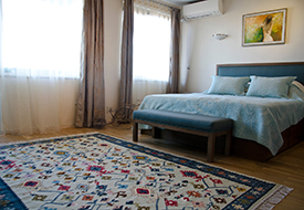 Kilim: Autumn Vine
